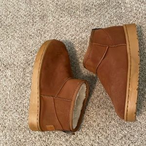 Brown ankle boots